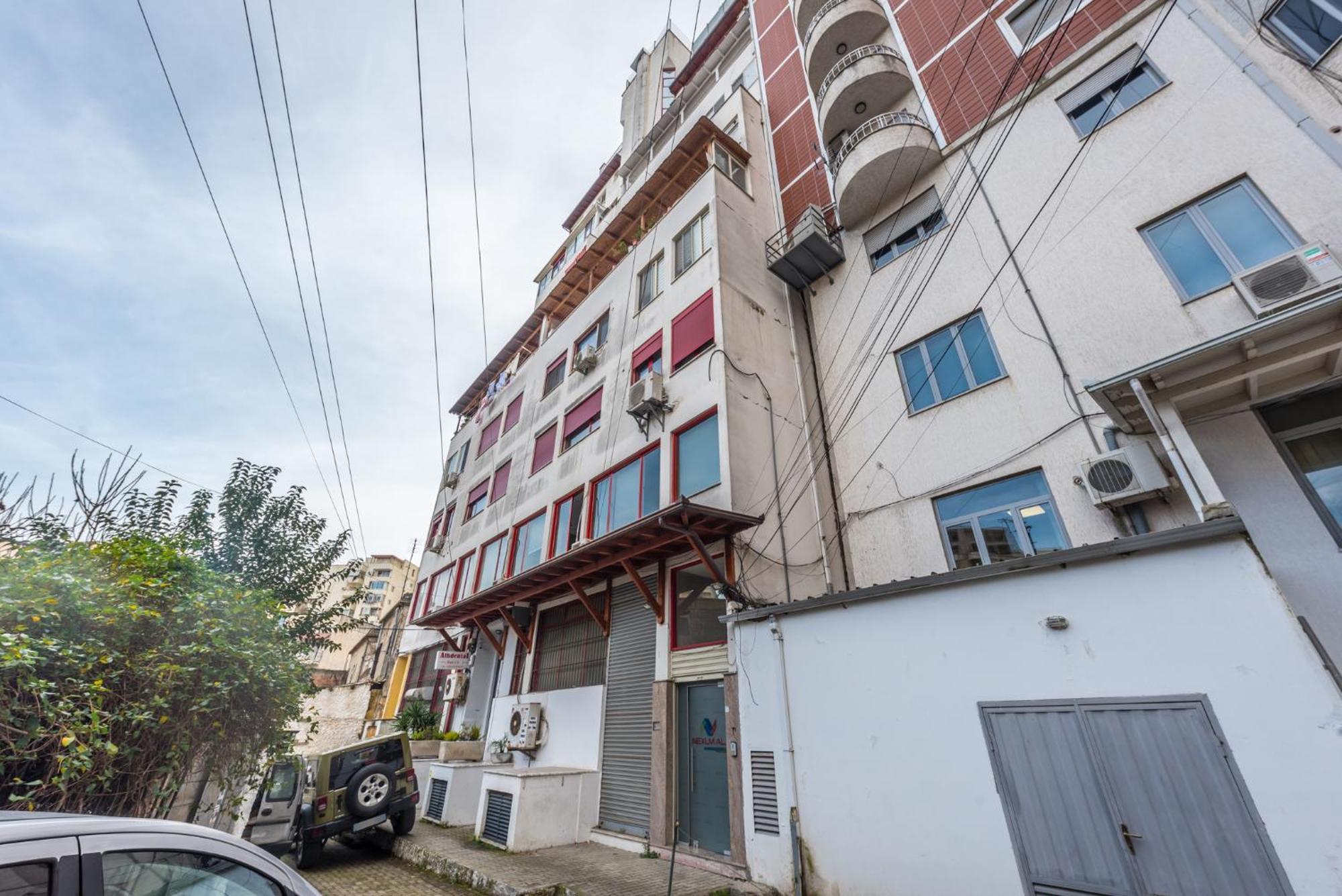 Sky Apartments Дуррес Екстер'єр фото